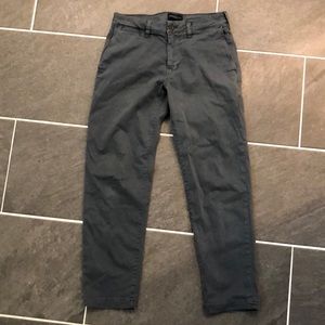 AE Extreme Flex Slim Straight Men’s Chino Pant